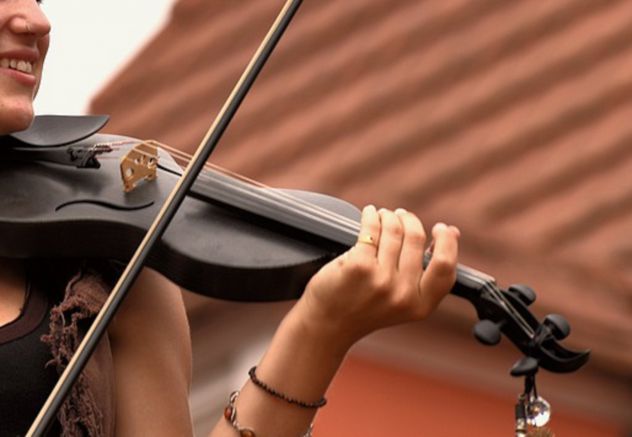 Violinista Saronno