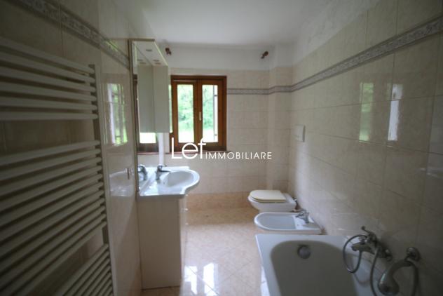 RUSTICO di 5 vani e di 250 mq (TARZO) rif. AD01_2 - Foto 10