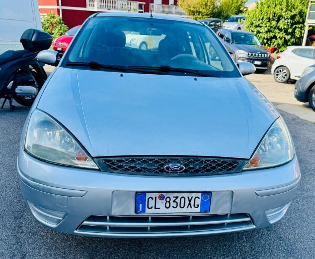 Ford Focus 1.8 TDCi (100CV) cat 5p. - Foto 3