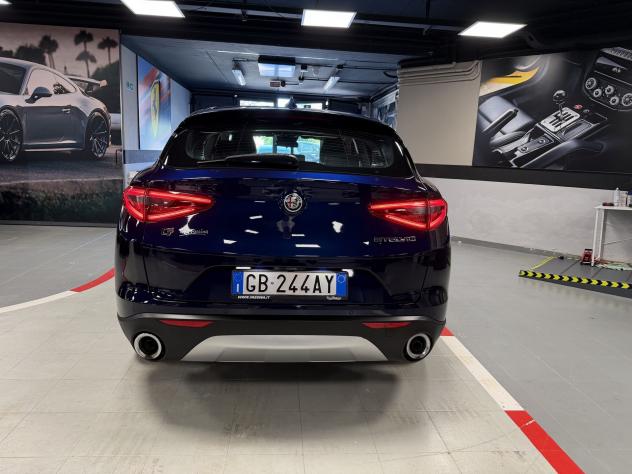 Alfa Romeo Stelvio Stelvio 2.2 t Sprint Q4 190cv auto - Foto 4