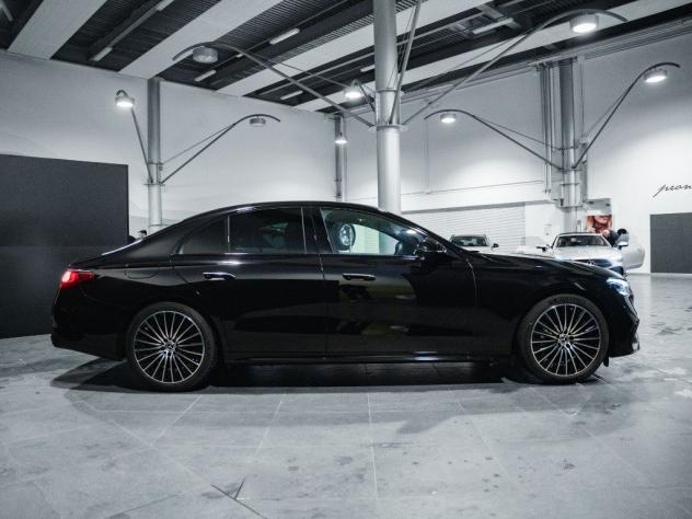 Mercedes-Benz W214 E BERLINA E 300 de 4MATIC Plug-in hybrid AMG Line ADVANCED PLUS - Foto 4