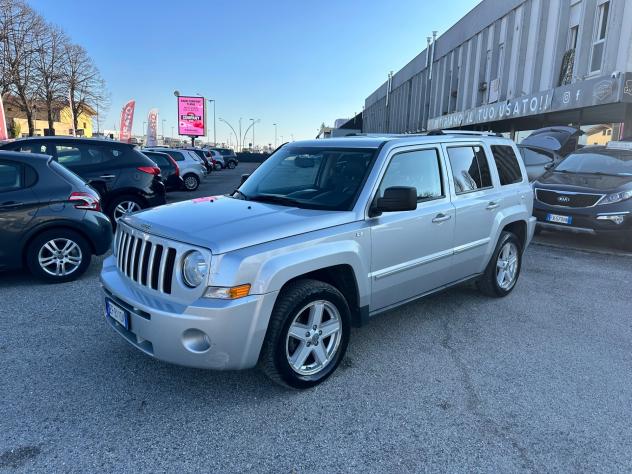 Jeep Patriot 2.2 CRD DPF Limited - Foto 3
