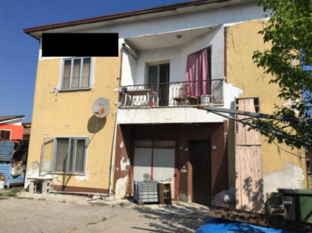 Immobile in asta di 538 m² con più di 5 locali in vendita a Canneto sull'Oglio - Foto 4