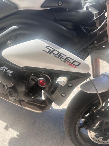 Triumph Speed Triple 1050 – 2015.Assic. Aprile 2027 - Foto 4