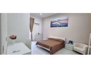 Stanza con bagno privato