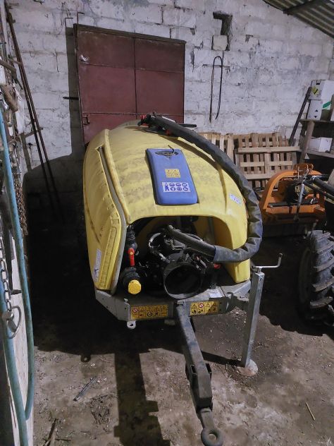 Vendesi - Appezzamento agricolo con abitazione, autorimessa e deposito a soli 5 - Foto 3