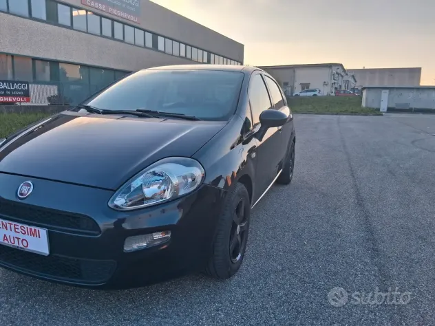 Fiat Punto 1.3 MJT II S&S 85 CV 5 porte ECO Easy - Foto 2