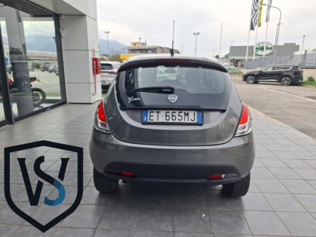LANCIA Ypsilon 3ª serie Ypsilon 0.9 TwinAir 85 CV 5 porte Metano Ecochic Gold - Foto 3