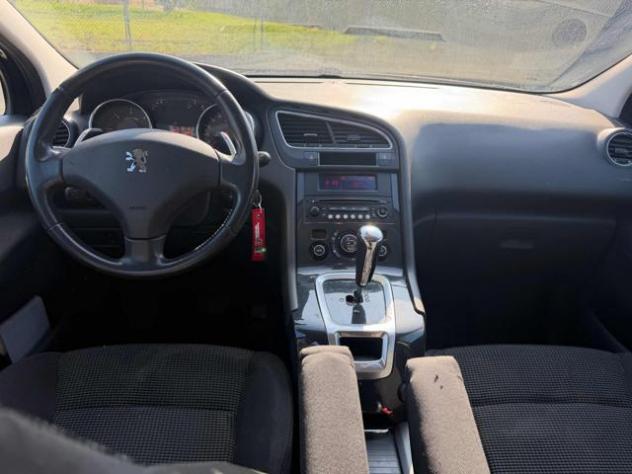 PEUGEOT 5008 1.6 e-HDi 112CV Stop&Start cambio robotizzato Acti rif. 23449324 - Foto 10