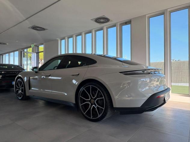 PORSCHE - Taycan - Foto 6