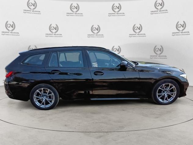 BMW Serie 3 318d 48V Touring auto - Foto 7