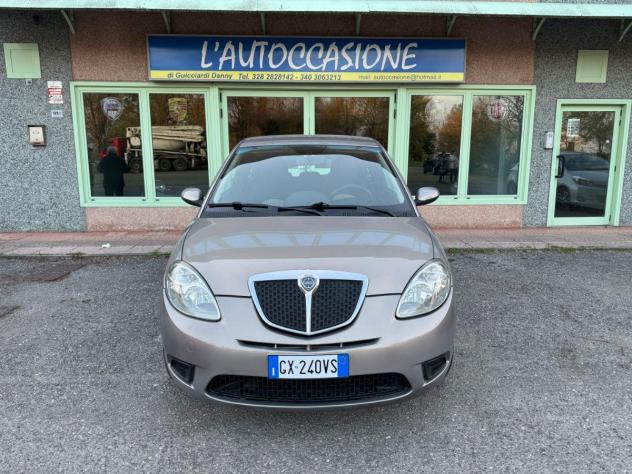 LANCIA - Ypsilon - 1.2 Argento - Foto 2