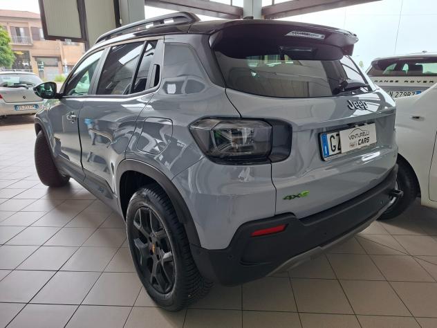 Jeep Avenger 1.2 Turbo 136 CV MHEV 4xe The North Face - Foto 4