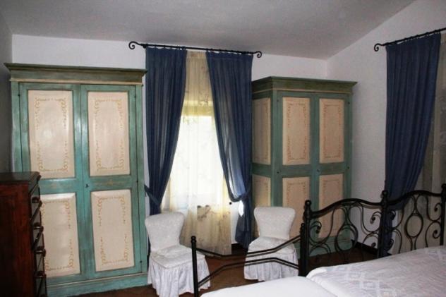 Orvieto - Ampio casale ristrutturato con dependance e circa 5000 mq di terreno in vendita a pochissimi chilometri da Oriveto centro. - Foto 5