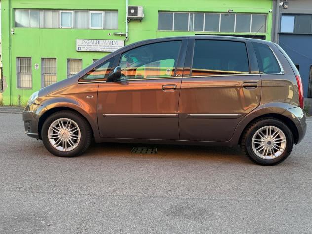 Lancia MUSA 1.4 16V Gold - Foto 4