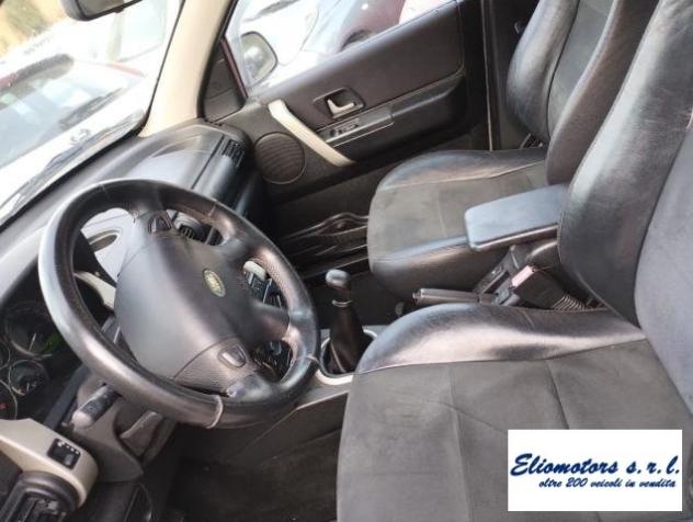 LAND ROVER - Freelander - 2.0 Td4 16V S.W. SE - Foto 4
