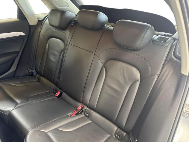Audi Q3 I 2.0 tdi Sport quattro 150cv s-tronic - Foto 10