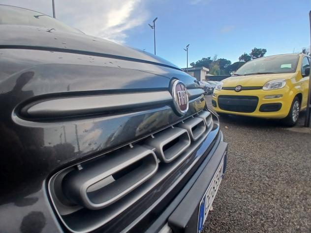 Fiat 500L 1.4 95 CV S&S Connect GPL - Foto 10