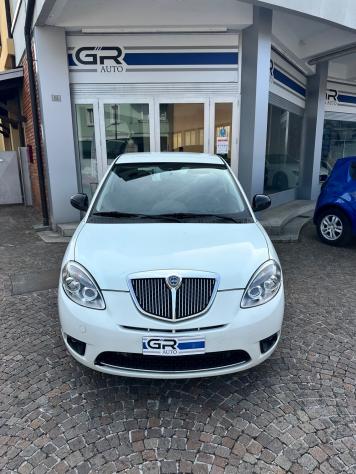Lancia Ypsilon 1.2Bz 69CV Diva - Uniproprietario - Foto 2
