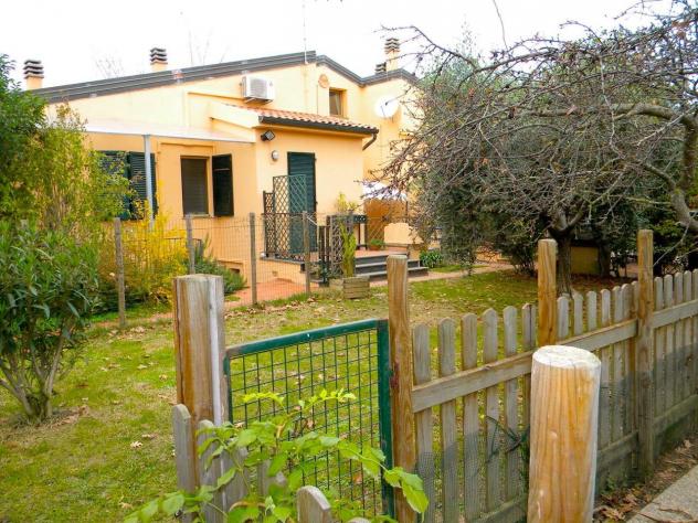Villa in vendita a Campo - San Giuliano Terme 570 mq Rif: 963213