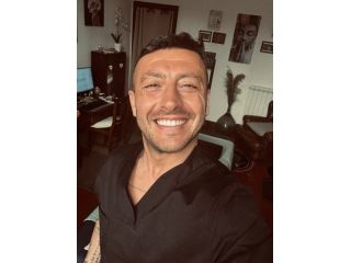 Massaggi - benessere Olbia - MASSOTERAPISTA SPORTIVO E OLISTICO A DOMICILIO–COSTASMERALDA-OLBIA Tel:3496530781