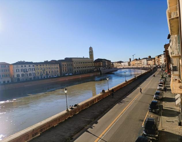 appartamento in vendita a Pisa in zona Lungarni