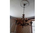 Lampadario vintage in metallo e vetro