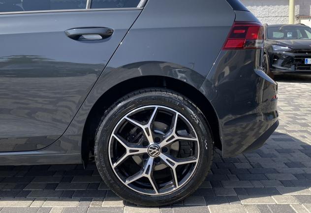 Volkswagen Golf 8 Life 2.0 TDI 116 CV - Foto 8