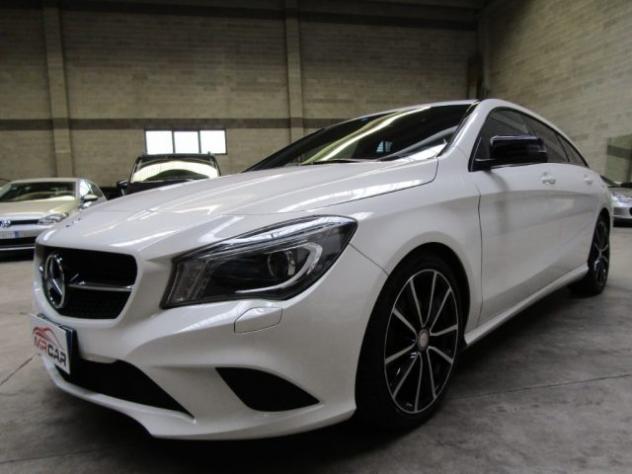 MERCEDES-BENZ CLA 200 Cla 200d 200 d S.W. Automatic Sport *166.000 KM* rif. 24113991