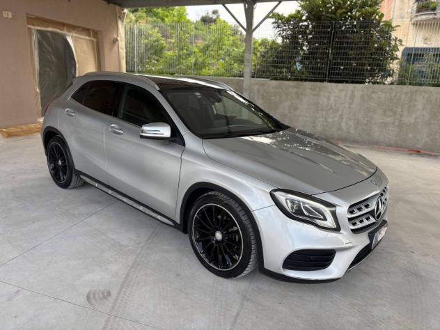 Mercedes-benz GLA 200 CDI Automatic 4Matic 140 Cv - Foto 2
