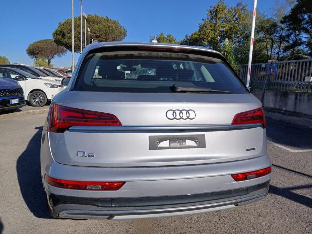 Audi Q5 35 TDI quattro S tronic - Foto 6