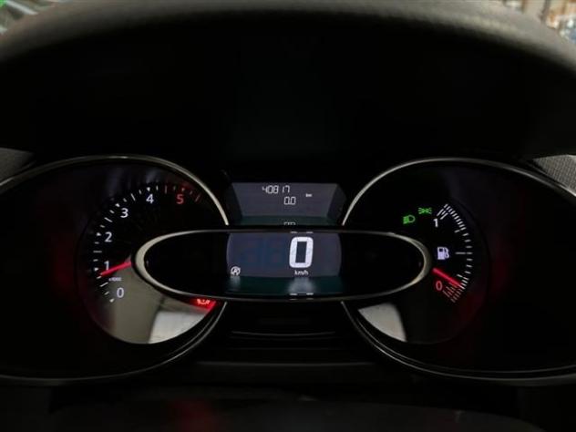 RENAULT Clio 1.5 dci Moschino Zen 75cv rif. 18348807 - Foto 7