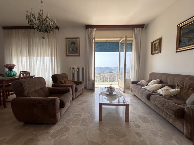 Pentalocale in vendita a Chieti