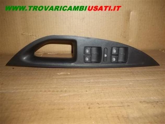 INTERRUTTORE ALZACRISTALLI PORTA ANT. ALTEA CON 4 ALZACR. SEAT ALTEA (5P) XL  Parti elettriche  Impianto elettrico  Interruttori  Inte SEAT - ALHAMBRA