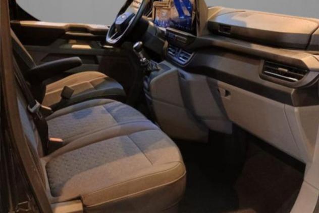 FORD Transit Custom 320 2.0 EcoBlue 136CV PC Combi Titanium rif. 23251602 - Foto 7