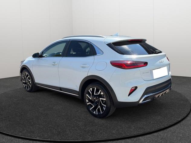 Kia Xceed 1.6 CRDi 136 CV MHEV DCT Business - Foto 3