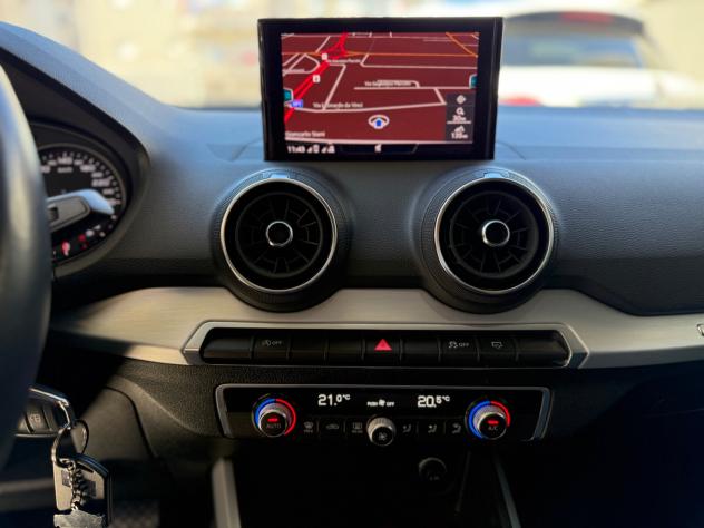 Audi Q2 30 TDI Admired - Foto 3