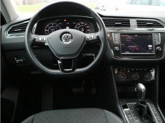 Volkswagen Tiguan 2.0 TDI DSG BUSINESS VIRTUAL COCK NAVI PRO PDC 17 - Foto 6