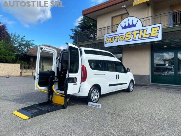 FIAT Doblo MAXI PASSO LUNGO TRASPORTO DISABILI 1.6 M-Jet 120c rif. 23783382 - Foto 9