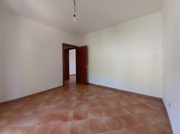 ATTICO mq 120 -Panoramicissimo- Centro urbano- Cantine e posti auto - Foto 9