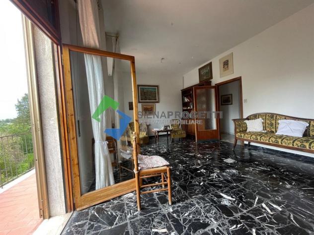 Quadrilocale con Giardino e Box Doppio a Scacciapensieri: Spazio, Luce e Potenziale. Siena. - Foto 17