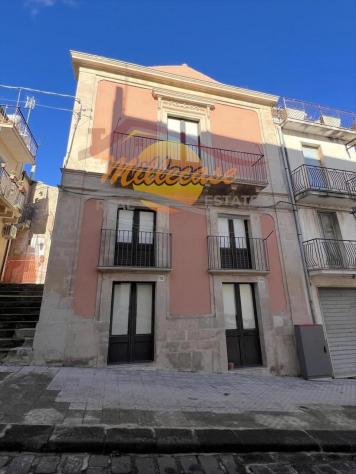 Palazzo / Edificio in vendita a Siracusa