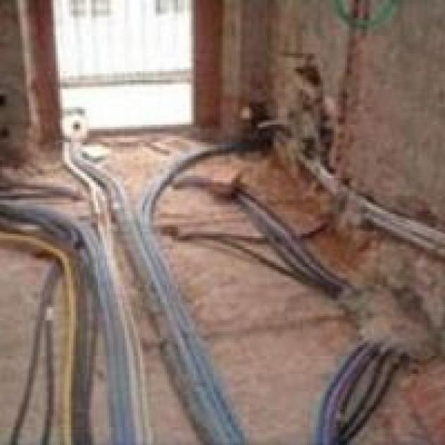 Idrawatt Impianti Elettrici Firenze - Foto 4