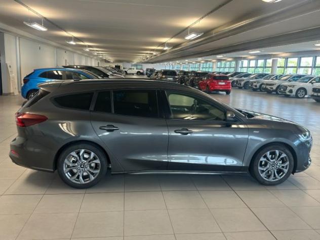 FORD Focus 1.000 BENZINA HYBRID 125 CV ST-LINE X SW rif. 23952769 - Foto 8