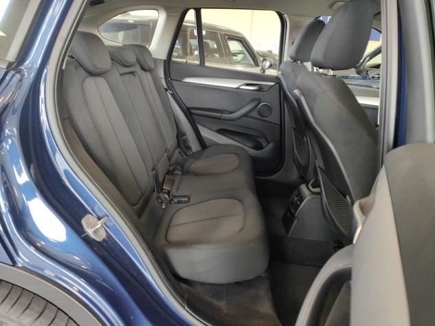 BMW X1 sDrive20d Auto Navi Adap.Cruise Camera+Sensori - Foto 6
