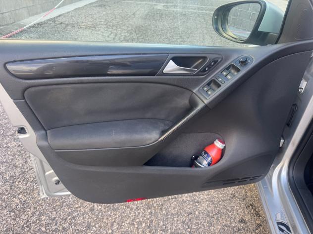 Volkswagen Golf 1.6 TDI DPF 5p. Comfortline - Foto 9