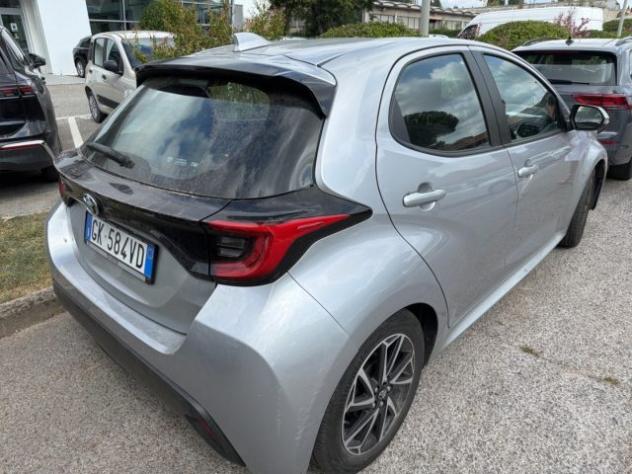 TOYOTA Yaris 1.0 5 porte Trend rif. 24042054