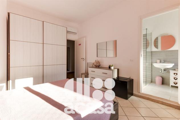 BELLISSIMO APPARTAMENTO CON 3 CAMERE DA LETTO - Foto 8