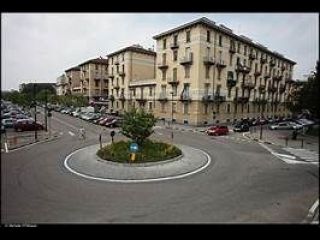 CORSO SPEZIA FERMATA METRO -TRILOCALE-