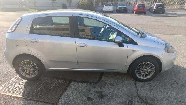 Fiat Punto 1.3 MJT II 75 CV 5 porte Lounge - Foto 5